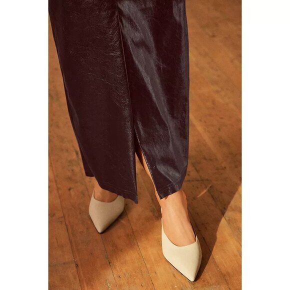 Gorgeous Faux Leather full length skirt with zipper in back , Brown color NWOT - Picture 4 of 5